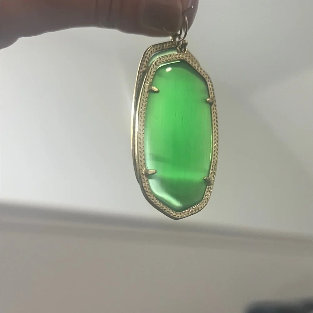 Kendra Scott Green Drop Earrings - Picture 3 of 3